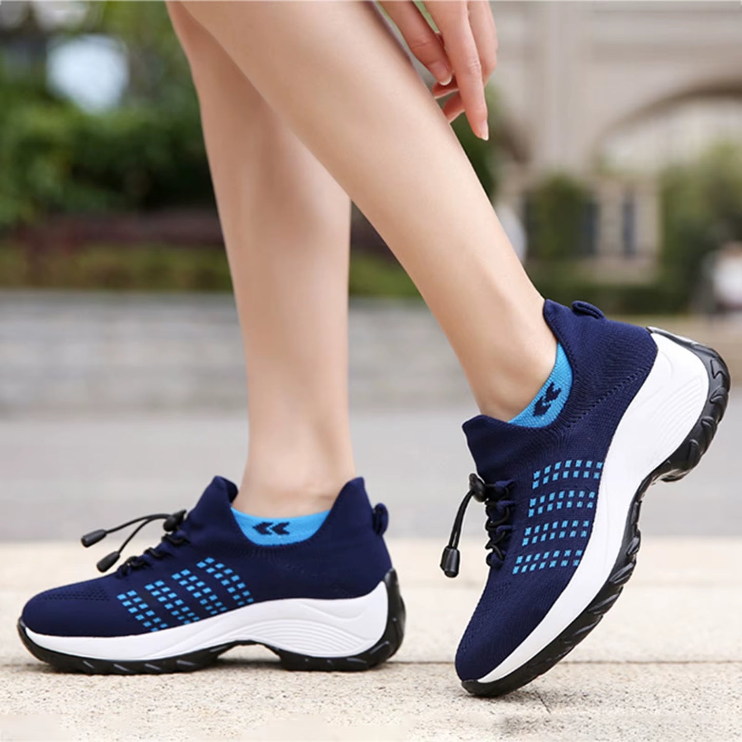 Lightweight All-Day Support Shoes for Nurses and Workers
